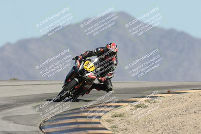 media/Oct-04-2025-CVMA (Sat) [[408bcdd6e4]]/Race 10-Amateur Supersport Middleweight/